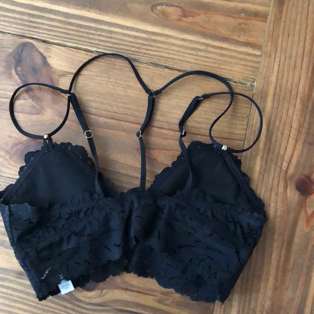Aerie black lace bralett❗️ - Picture 2 of 3